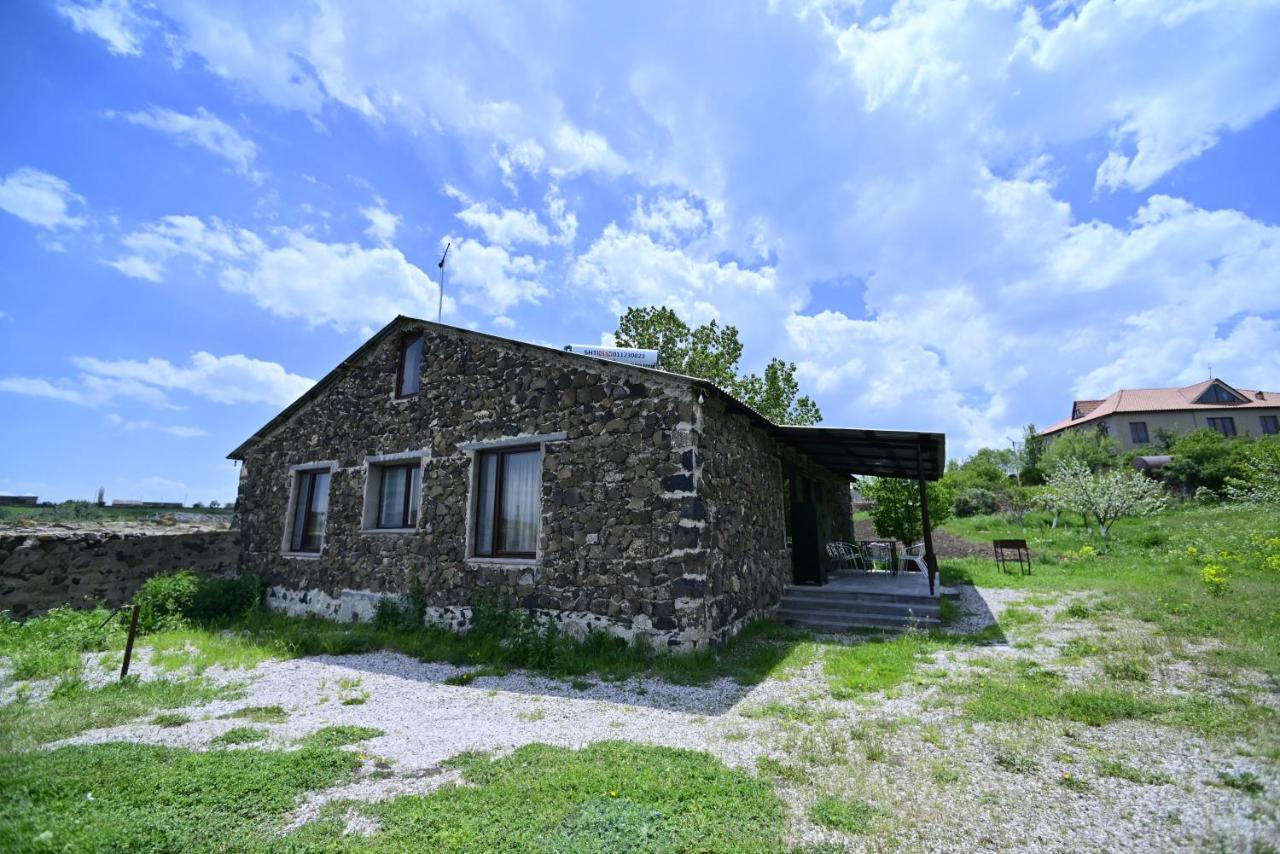 Sevan Tarsus Guesthouse Tsovazard Zewnętrze zdjęcie